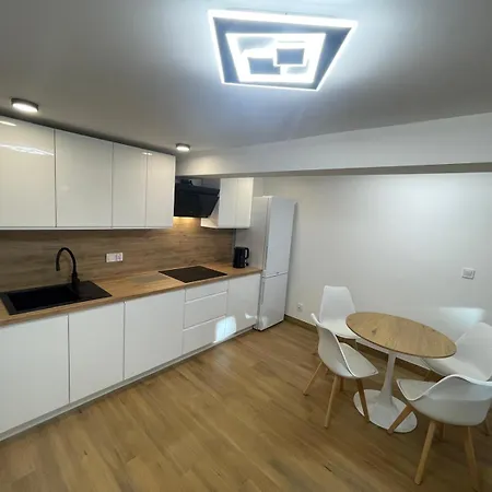 W Centrum Level -1 Apartment *
